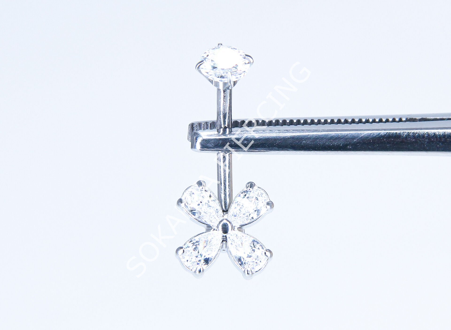 F267 - TITANIUM GÖBEK