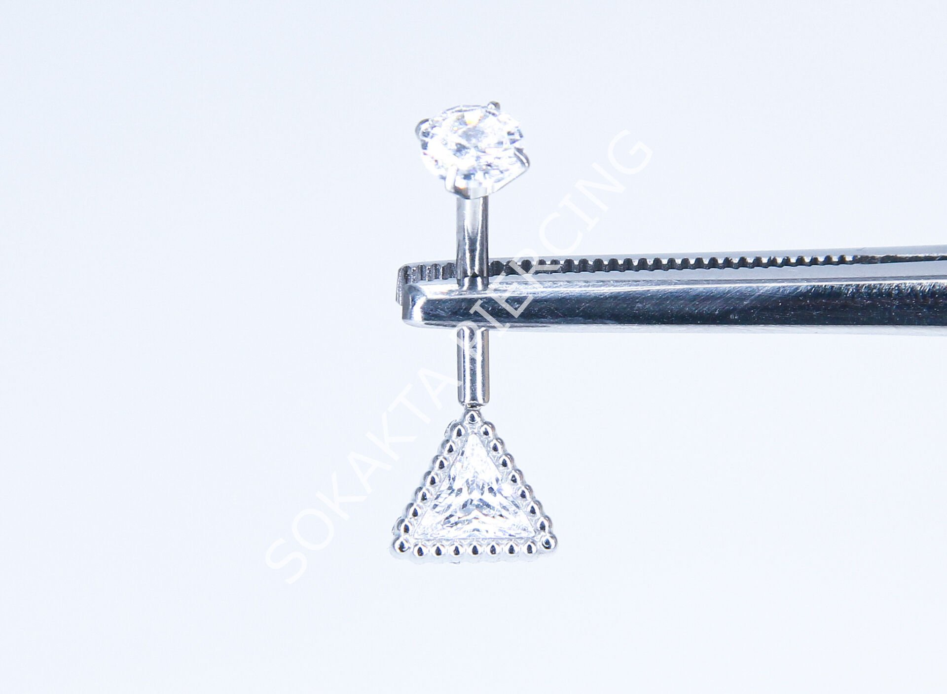 F277 - TITANIUM GÖBEK