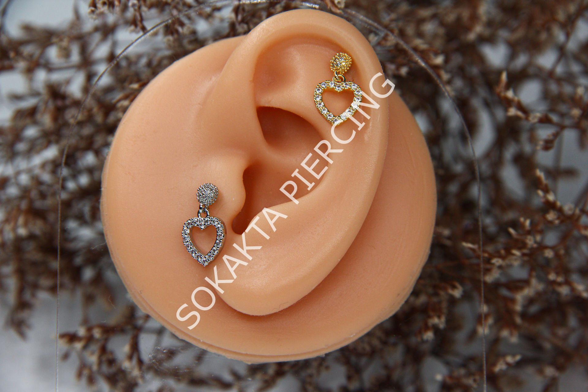 B106 - SALLANTILI TRAGUS - HELIX Gold